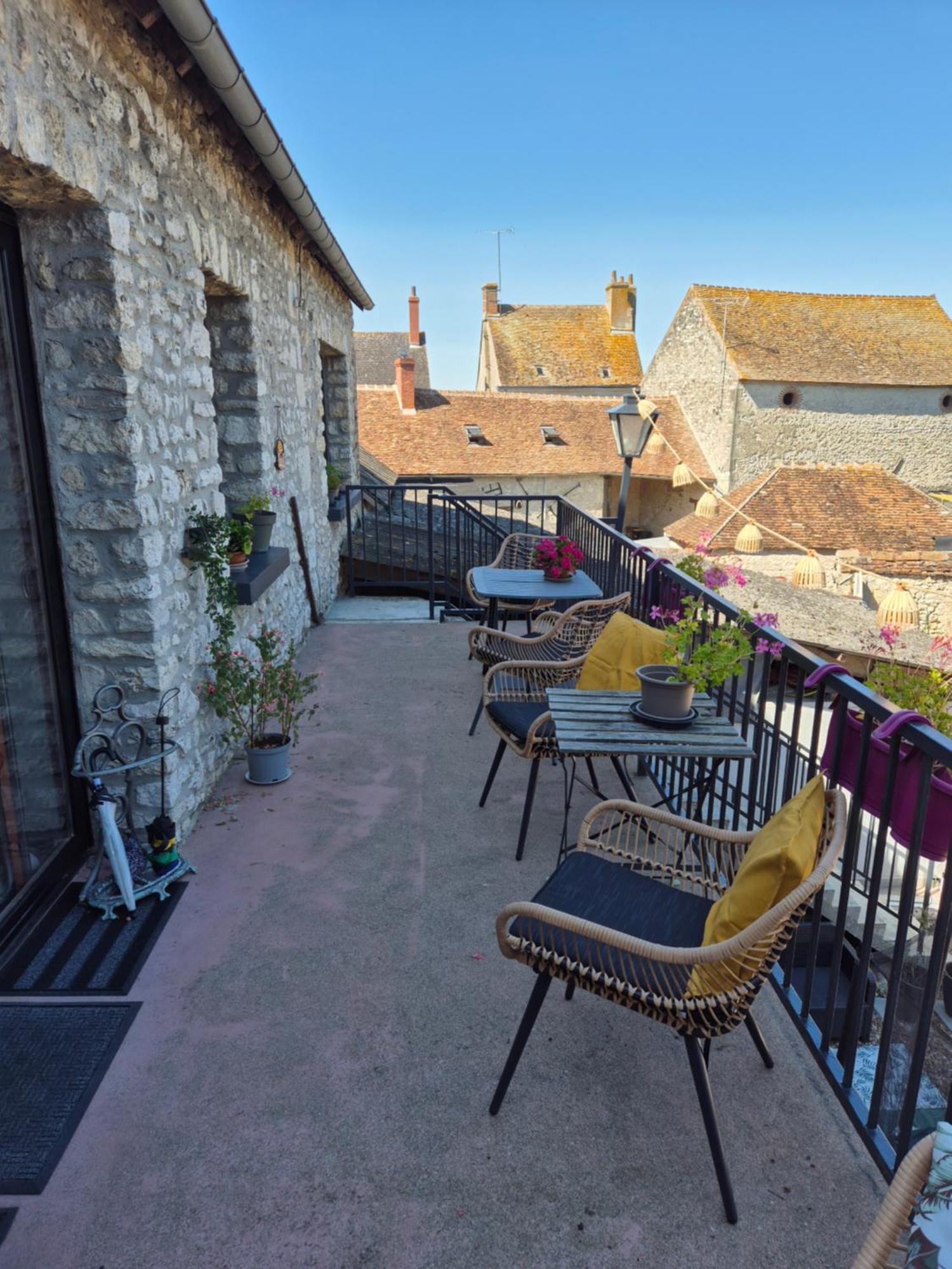L'Eden Cache Hotel Beaune-la-Rolande ภายนอก รูปภาพ